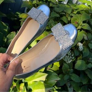 Kate Spade New York Silver Leather Flats With Rhinestone Bows Size 7 1/2